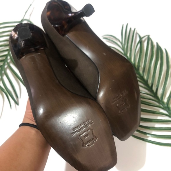 Stuart Weitzman Tortoise Brown Open Toe Heel Sz 8 - Picture 3 of 3